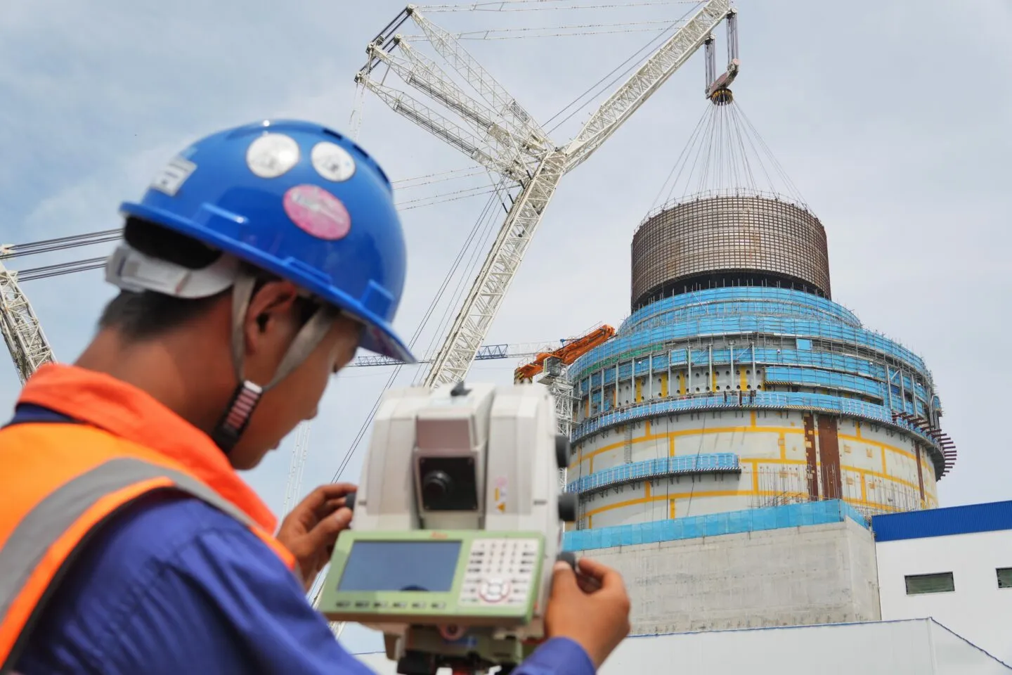 “Epic effort” needed to triple nuclear power capacity by 2050, experts urge