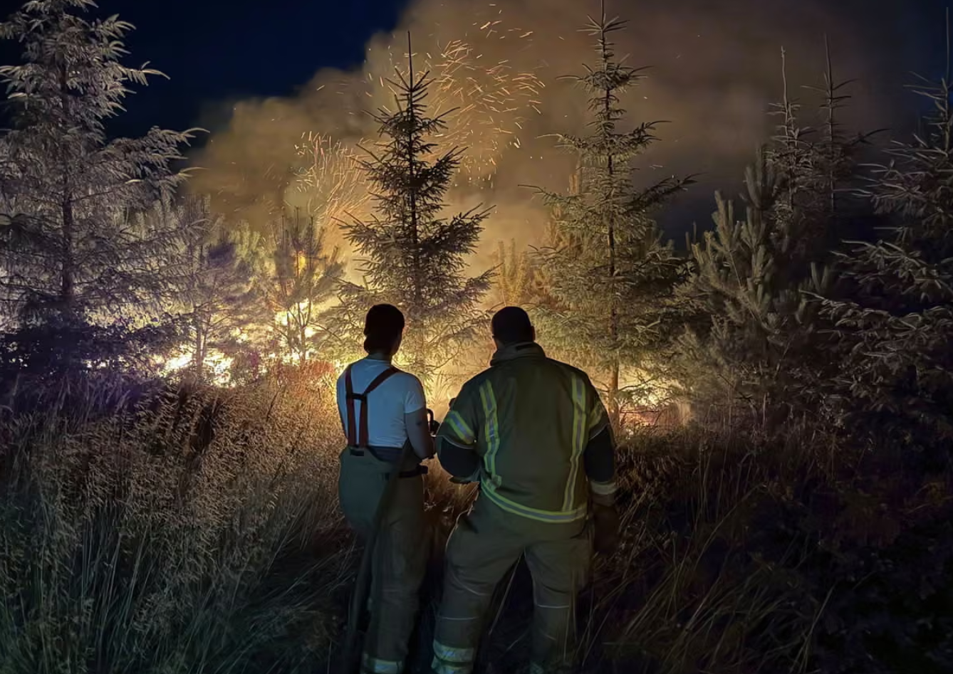 2025 on track to beat UK record for wildfires, warn firefighters