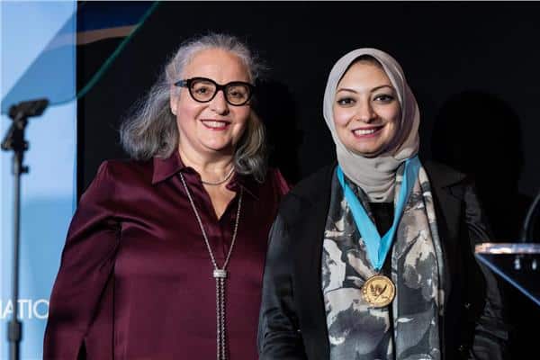 وزيرة التضامن الاجتماعي تهنىء الصحفية هدير الحضري لفوزها بجائزة رابطة مراسلي الأمم المتحدة